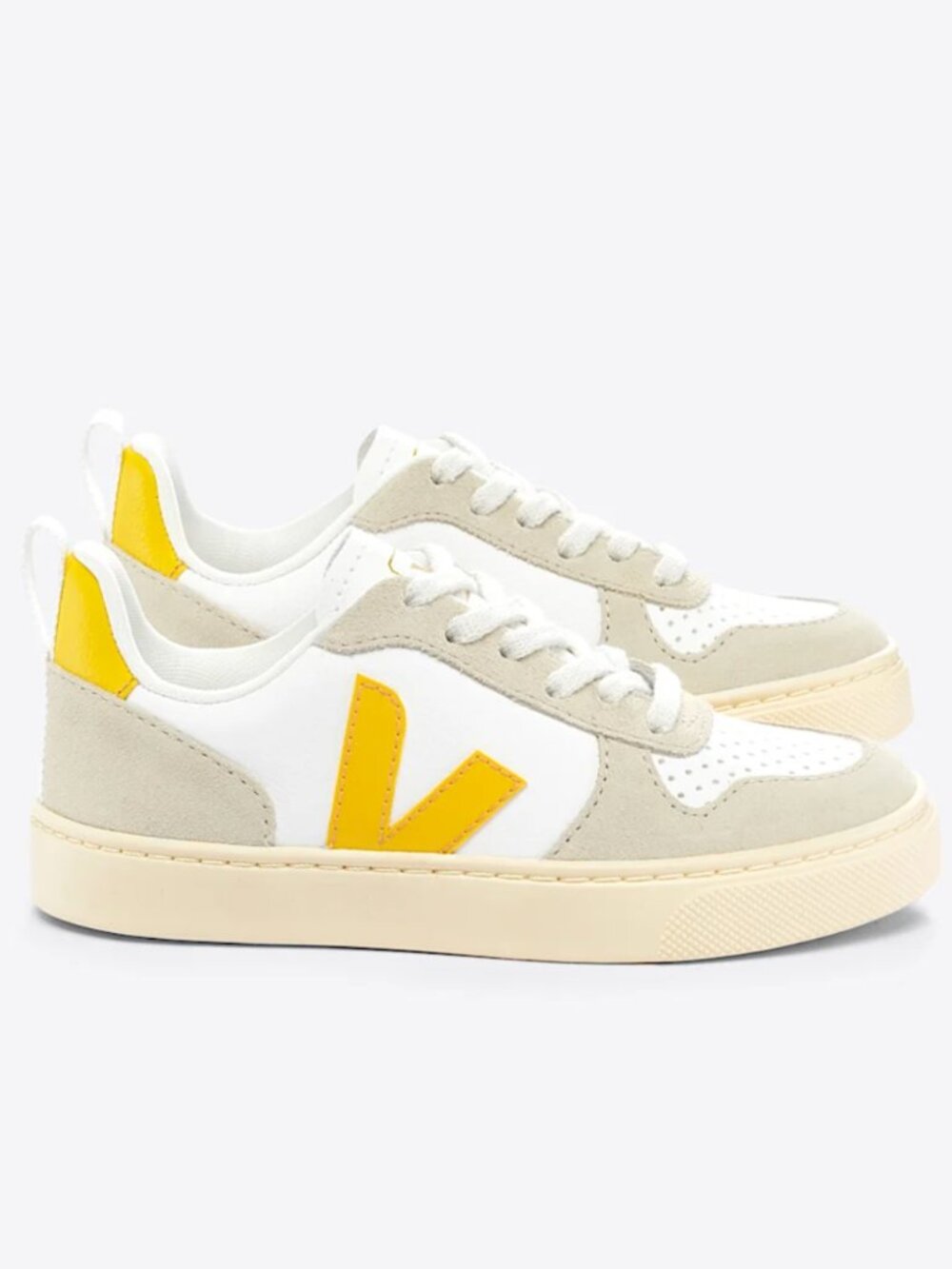 Veja sneakers size 6.5US
